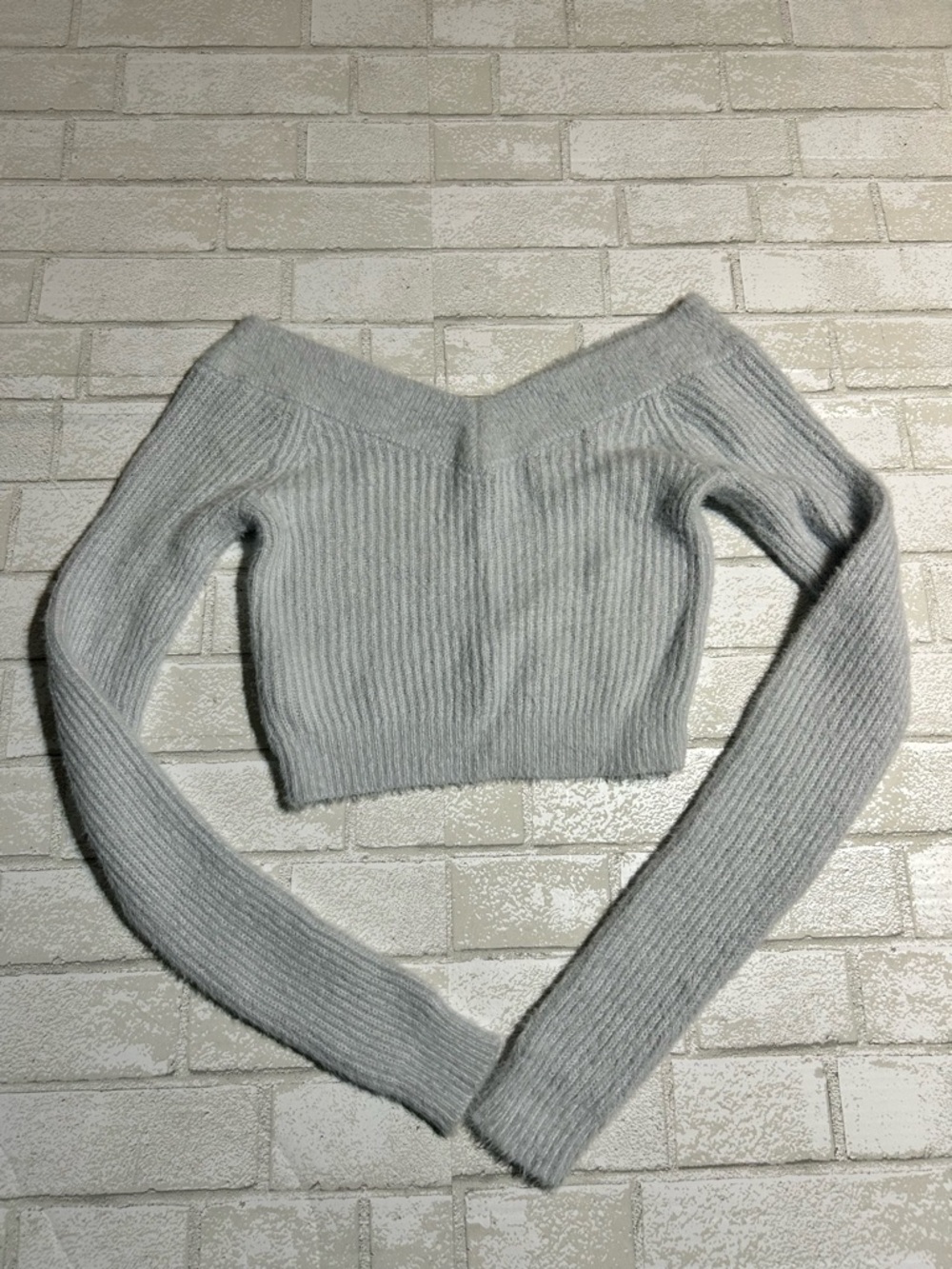 American Eagle Outfitters Off-the-Shoulder Cropped Sweater - Picture 2 of 6